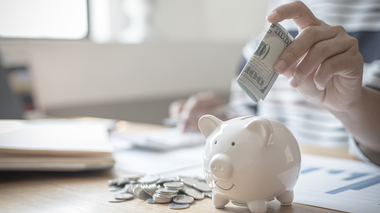 Realistic Ways to Save $100 This Month (Without Extreme Cuts)